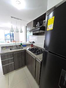 Apartamento de 2 alcobas en venta en Canaveral, Floridablanca, 65 m² · foto 4 de 13