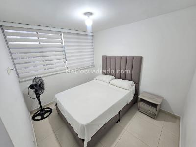 Apartamento de 2 alcobas en venta en Canaveral, Floridablanca, 65 m² · foto 7 de 13