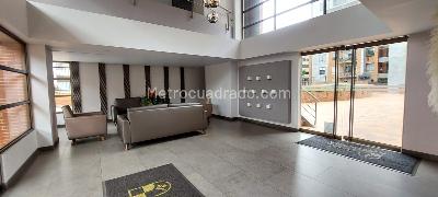 Apartamento de 3 alcobas en venta en La Calleja, Bogotá, 154 m² · foto 2 de 20