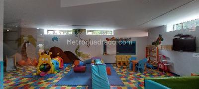 Apartamento de 3 alcobas en venta en La Calleja, Bogotá, 154 m² · foto 4 de 20