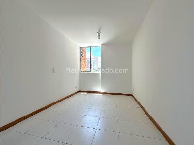 Apartamento en venta en Los Colores, Medellín · foto 9 de 20