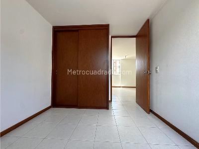 Apartamento en venta en Los Colores, Medellín · foto 13 de 20