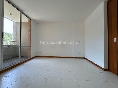 Apartamento en venta en Los Colores, Medellín · foto 14 de 20