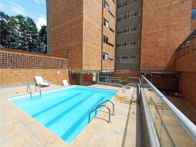 Apartamento en venta en Los Colores, Medellín · foto 18 de 20