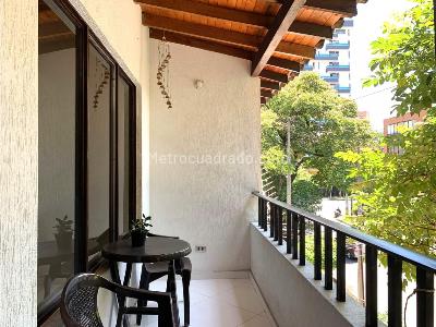Apartamento de 3 alcobas en venta en Laureles, Medellín, 111 m² · foto 4 de 16