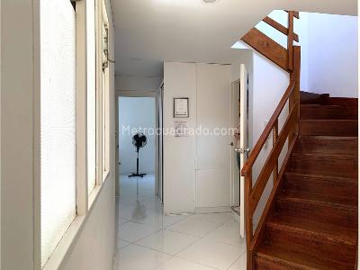 Apartamento de 3 alcobas en venta en Laureles, Medellín, 111 m² · foto 5 de 16
