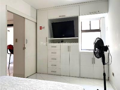 Apartamento de 3 alcobas en venta en Laureles, Medellín, 111 m² · foto 10 de 16