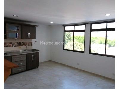 Apartamento en venta en La America, Medellín · foto 2 de 16