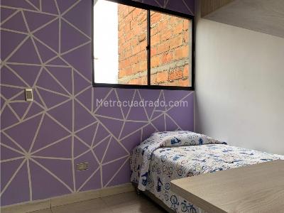 Casa de 5 alcobas en venta en La Candelaria, Medellín, 110 m² · foto 11 de 17