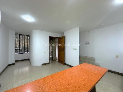 Apartaestudio en venta en Calasanz Parte Baja, Medellín, 54 m² · foto 6 de 15