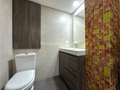Apartaestudio en venta en Calasanz Parte Baja, Medellín, 54 m² · foto 13 de 15