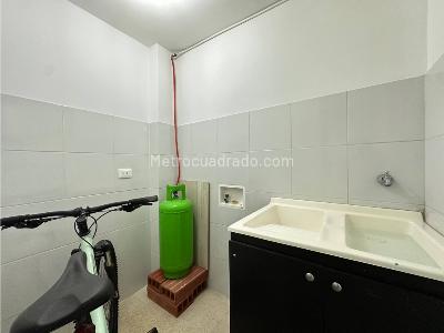 Apartaestudio en venta en Calasanz Parte Baja, Medellín, 54 m² · foto 15 de 15
