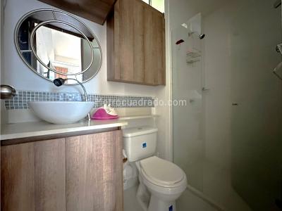 Apartaestudio en venta en San Jeronimo, Medellín, 46 m² · foto 10 de 14