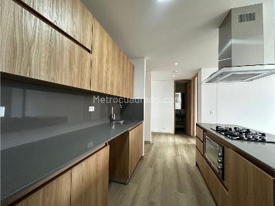 Apartamento en venta en Los Colores, Medellín · foto 3 de 20