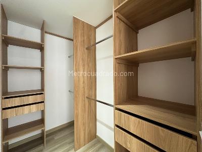 Apartamento en venta en Los Colores, Medellín · foto 17 de 20