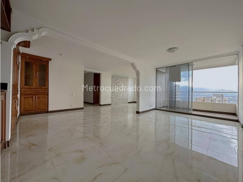 Duplex Penthouse with 3BR in Transv Superior