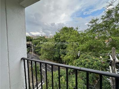 Apartaestudio en venta en La Floresta, Medellín, 98 m² · foto 8 de 19