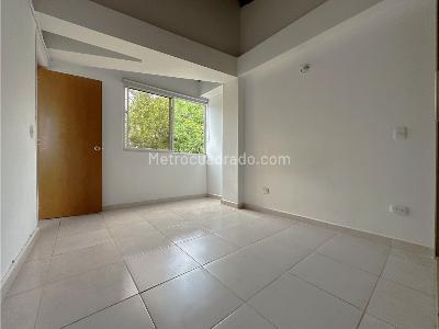 Apartaestudio en venta en La Floresta, Medellín, 98 m² · foto 18 de 19