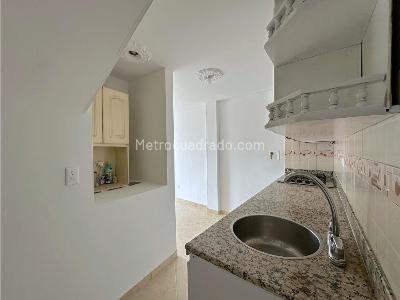 Apartamento en venta en Belen San Bernardo, Medellín · foto 2 de 19