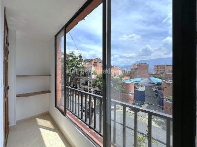 Apartamento en venta en Belen San Bernardo, Medellín · foto 6 de 19