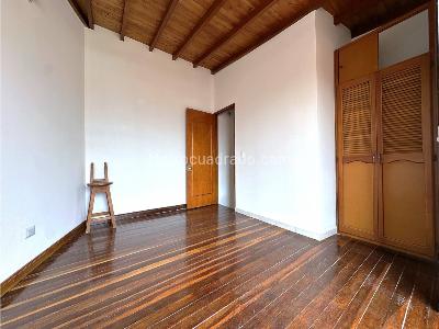 Apartamento en venta en Belen San Bernardo, Medellín · foto 18 de 19