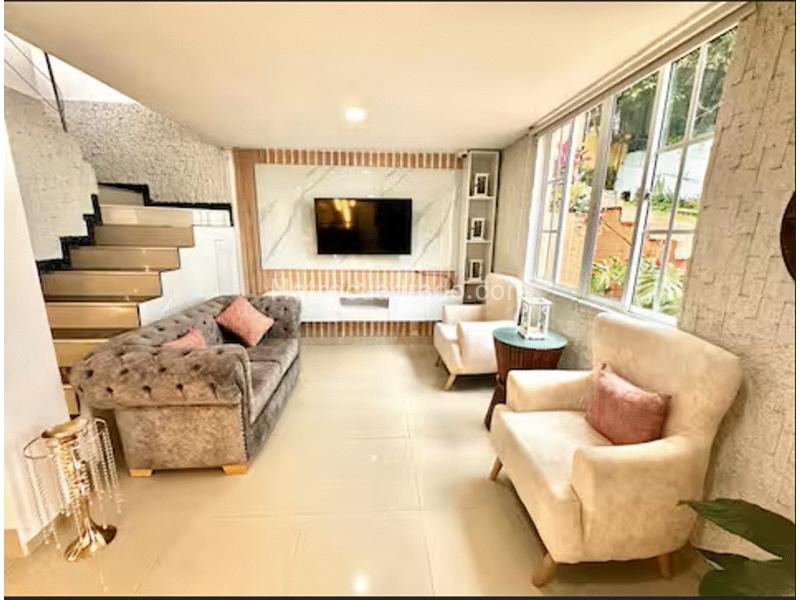 Furnished 5BR House in Envigado - 3