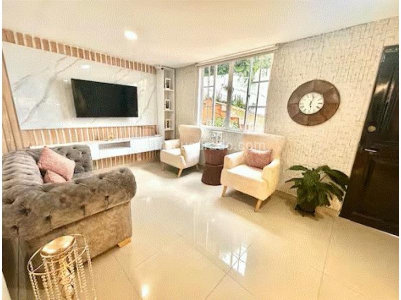 Furnished 5BR House in Envigado - 4