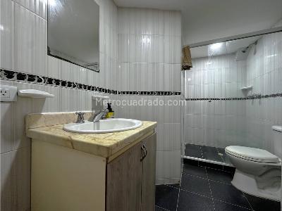 Apartamento en venta en Laureles, Medellín · foto 12 de 20