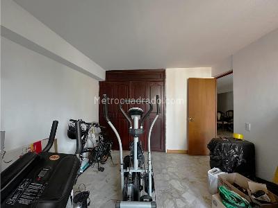 Apartamento en venta en Laureles, Medellín · foto 13 de 20