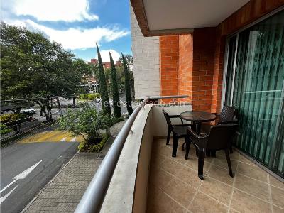Apartamento de 3 alcobas en venta en Laureles, Medellín, 176 m² · foto 6 de 17