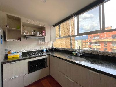 Apartamento de 4 alcobas en venta en Laureles, Medellín, 141 m² · foto 12 de 20