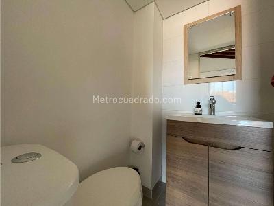 Apartamento de 4 alcobas en venta en Laureles, Medellín, 141 m² · foto 17 de 20