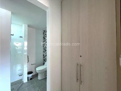 Apartamento de 4 alcobas en venta en Laureles, Medellín, 141 m² · foto 20 de 20