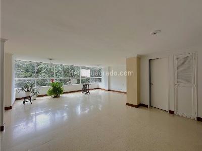Apartamento en venta en Laureles, Medellín · foto 2 de 20