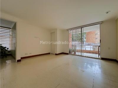 Apartamento en venta en Laureles, Medellín · foto 13 de 20