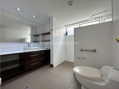 Apartamento en venta en Laureles, Medellín · foto 15 de 20