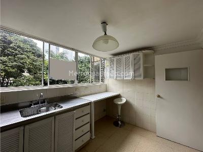 Apartamento en venta en Laureles, Medellín · foto 19 de 20