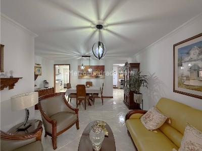 Apartamento de 3 alcobas en venta en Conquistadores, Medellín, 97 m² · foto 6 de 20