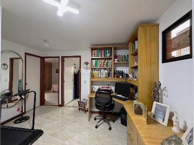 Apartamento de 3 alcobas en venta en Conquistadores, Medellín, 97 m² · foto 10 de 20