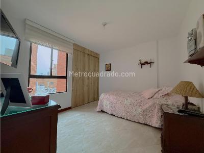 Apartamento de 3 alcobas en venta en Conquistadores, Medellín, 97 m² · foto 14 de 20