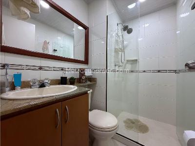 Apartamento de 3 alcobas en venta en Conquistadores, Medellín, 97 m² · foto 16 de 20