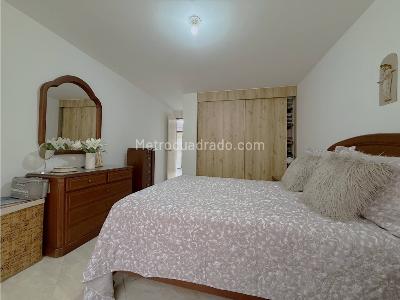 Apartamento de 3 alcobas en venta en Conquistadores, Medellín, 97 m² · foto 18 de 20