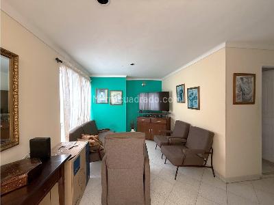 Casa de 5 alcobas en venta en Santa Monica, Medellín, 185 m² · foto 12 de 19