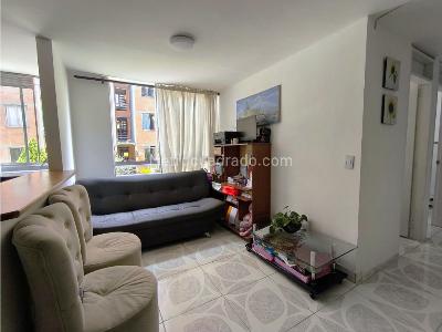 Apartamento en venta en Robledo, Medellín · foto 2 de 12
