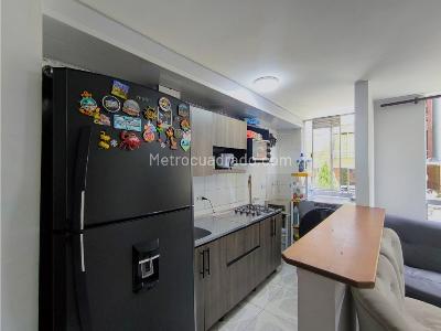 Apartamento en venta en Robledo, Medellín · foto 4 de 12