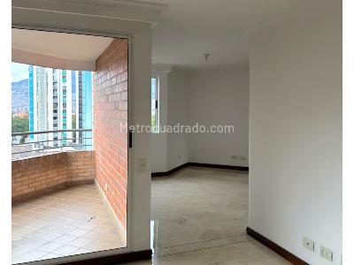 Apartamento de 4 alcobas en venta en Segundo Parque De Laureles, Medellín, 180 m² · foto 4 de 20