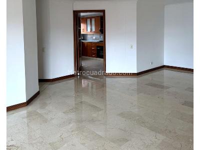 Apartamento de 4 alcobas en venta en Segundo Parque De Laureles, Medellín, 180 m² · foto 7 de 20