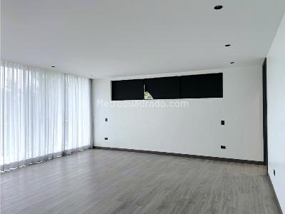 Casa de 5 alcobas en venta en Las Palmas, Medellín · foto 11 de 20