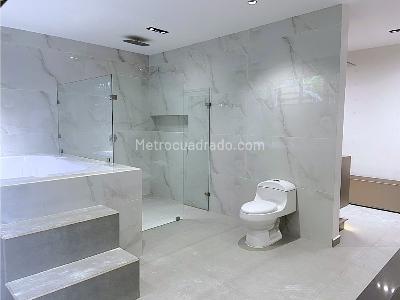 Casa de 5 alcobas en venta en Las Palmas, Medellín · foto 12 de 20