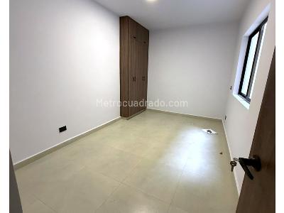 Casa de 4 alcobas en venta en Robledo, Medellín, 125 m² · foto 4 de 10